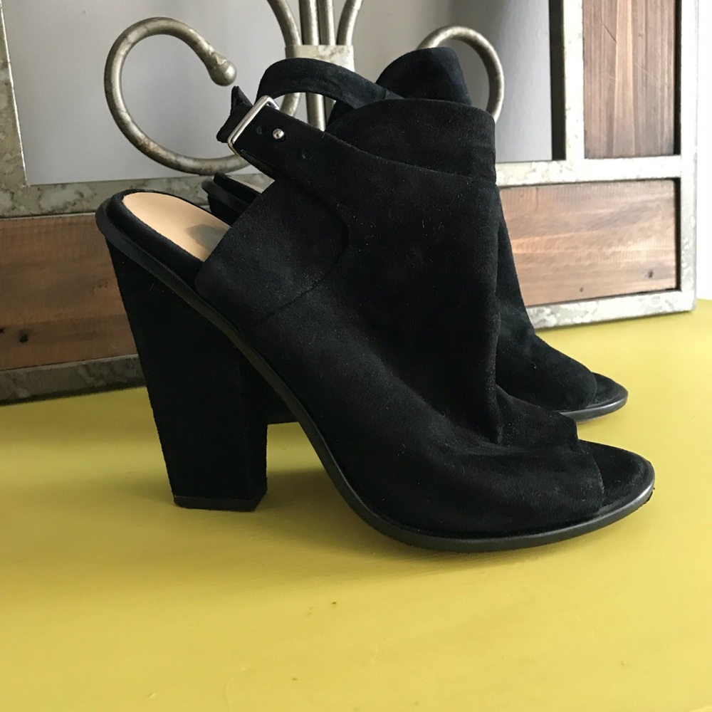Dolce Vita booties!!!